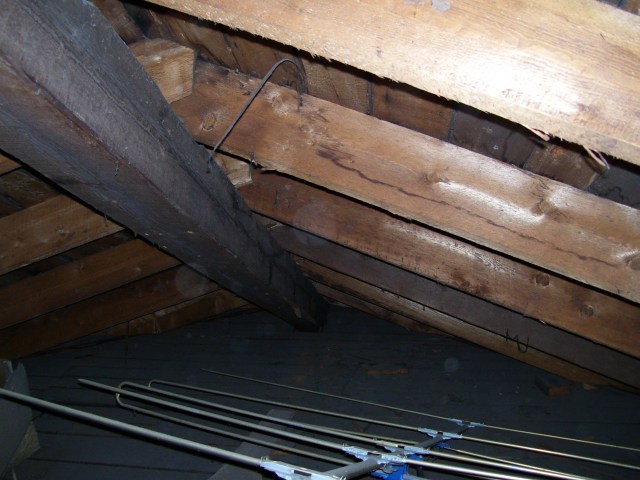 100_1936.jpg